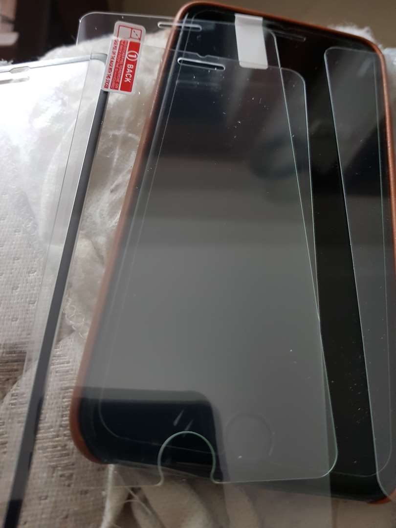 תמונה 2 ,מגיני מסך איכותיים לאייפון 7.8 למכירה בבאר שבע סלולרי  מגיני מסך וכיסויים