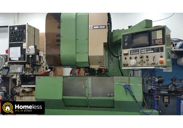 תמונה 1 ,כרסומת CNC יפנית למכירה בחולון ציוד לתעשייה  מכונות