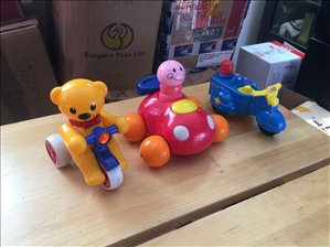 לתינוק ולילד משחקים וצעצועים 11 