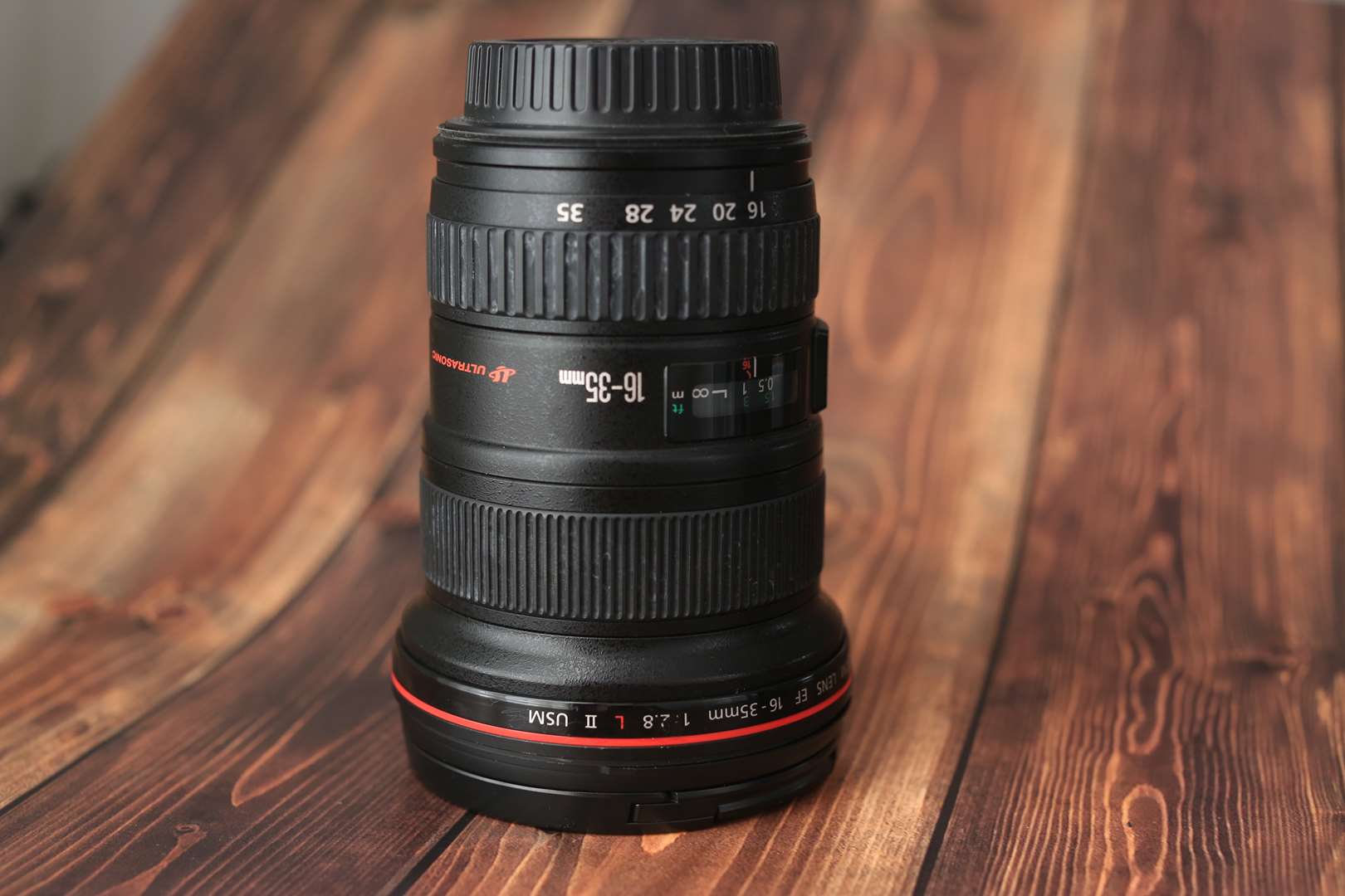 תמונה 1 ,Canon EF 16-35mm f/2.8L II  למכירה בפתח תקווה צילום  עדשות