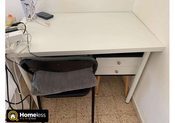תמונה 1 ,שולחן מ - IKEA למכירה בתל אביב ריהוט  שולחנות
