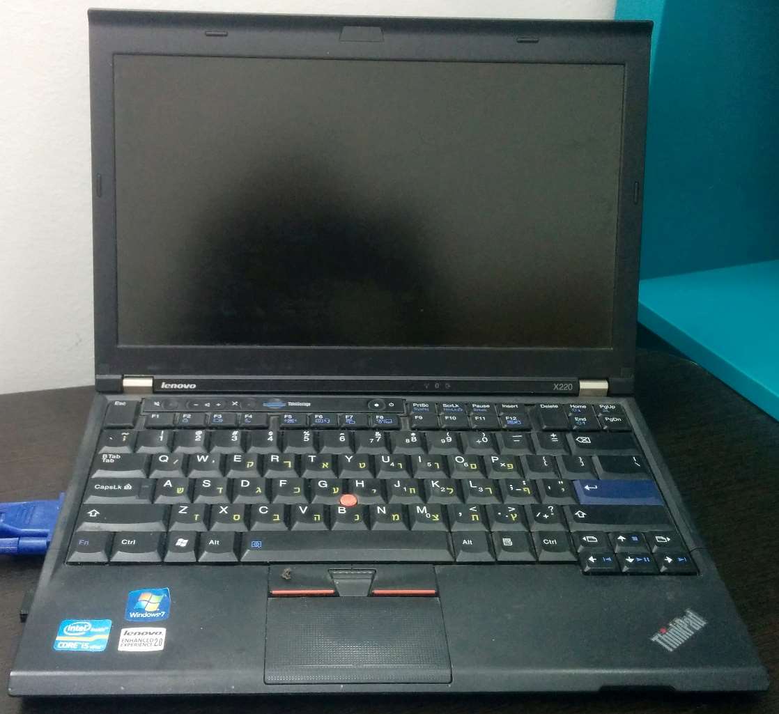 תמונה 1 ,Lap top X220 למכירה בתל אביב מחשבים וציוד נלווה  מחשב נייד