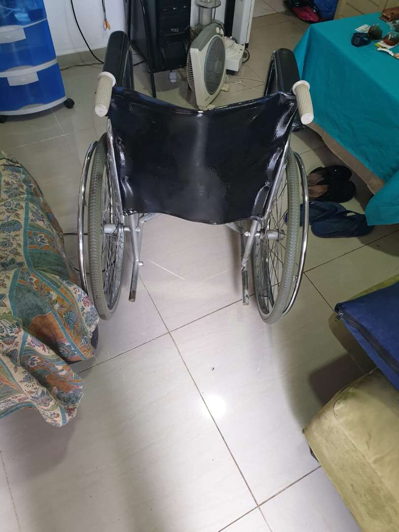 תמונה 1 ,כיסא גלגלים למכירה בכפר סבא ציוד סיעודי/רפואי  כסא גלגלים