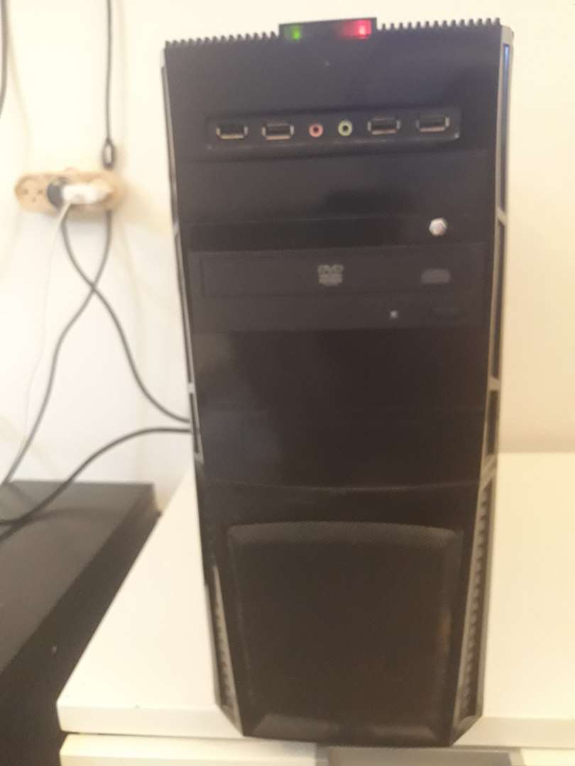 תמונה 1 ,מחשב למשחקים i5 למכירה בפתח תקווה מחשבים וציוד נלווה  מחשב שולחני