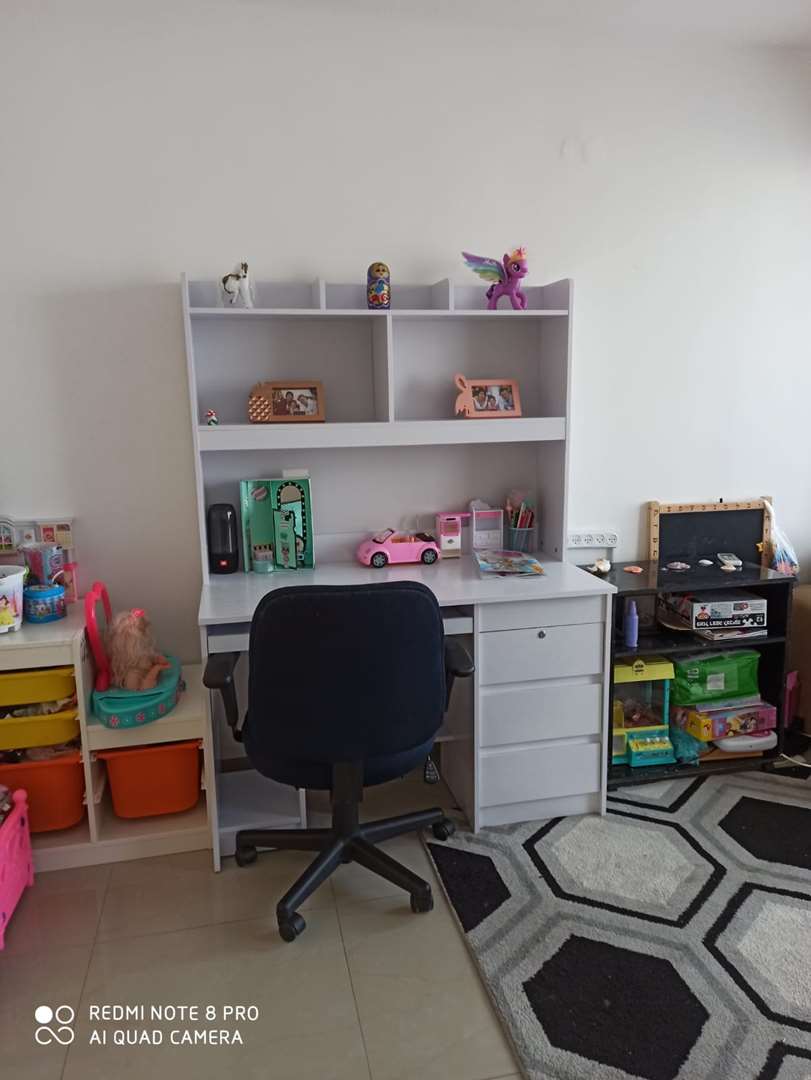 תמונה 1 ,ארונית לימודים חדשה למכירה בתל אביב ריהוט  ריהוט לחדרי ילדים