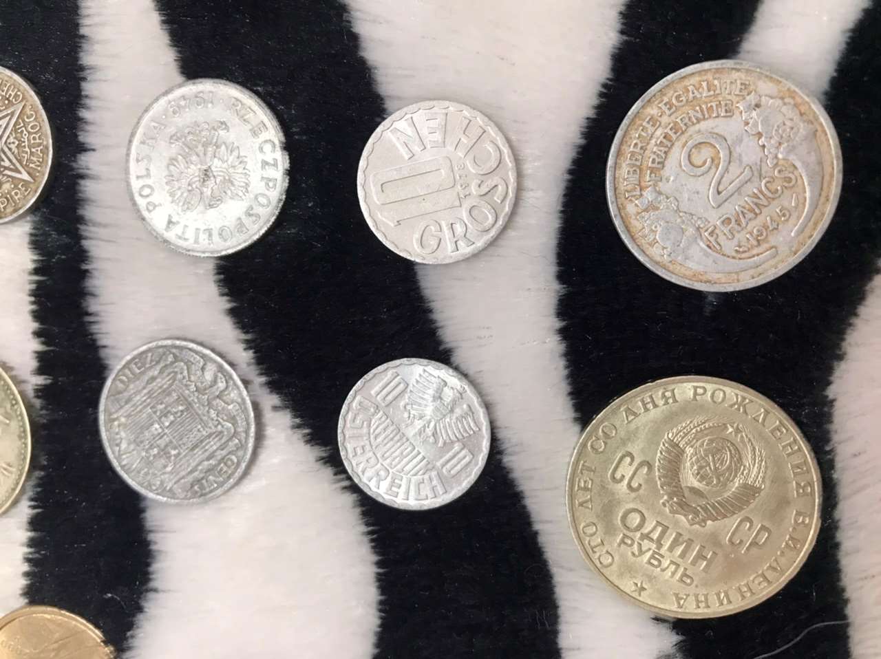 תמונה 2 ,מטבעות ושטרות  למכירה בטבריה צילום  שונות