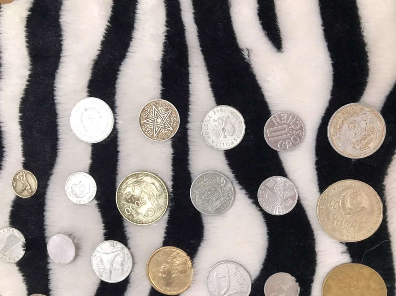 תמונה 3 ,מטבעות ושטרות  למכירה בטבריה צילום  שונות