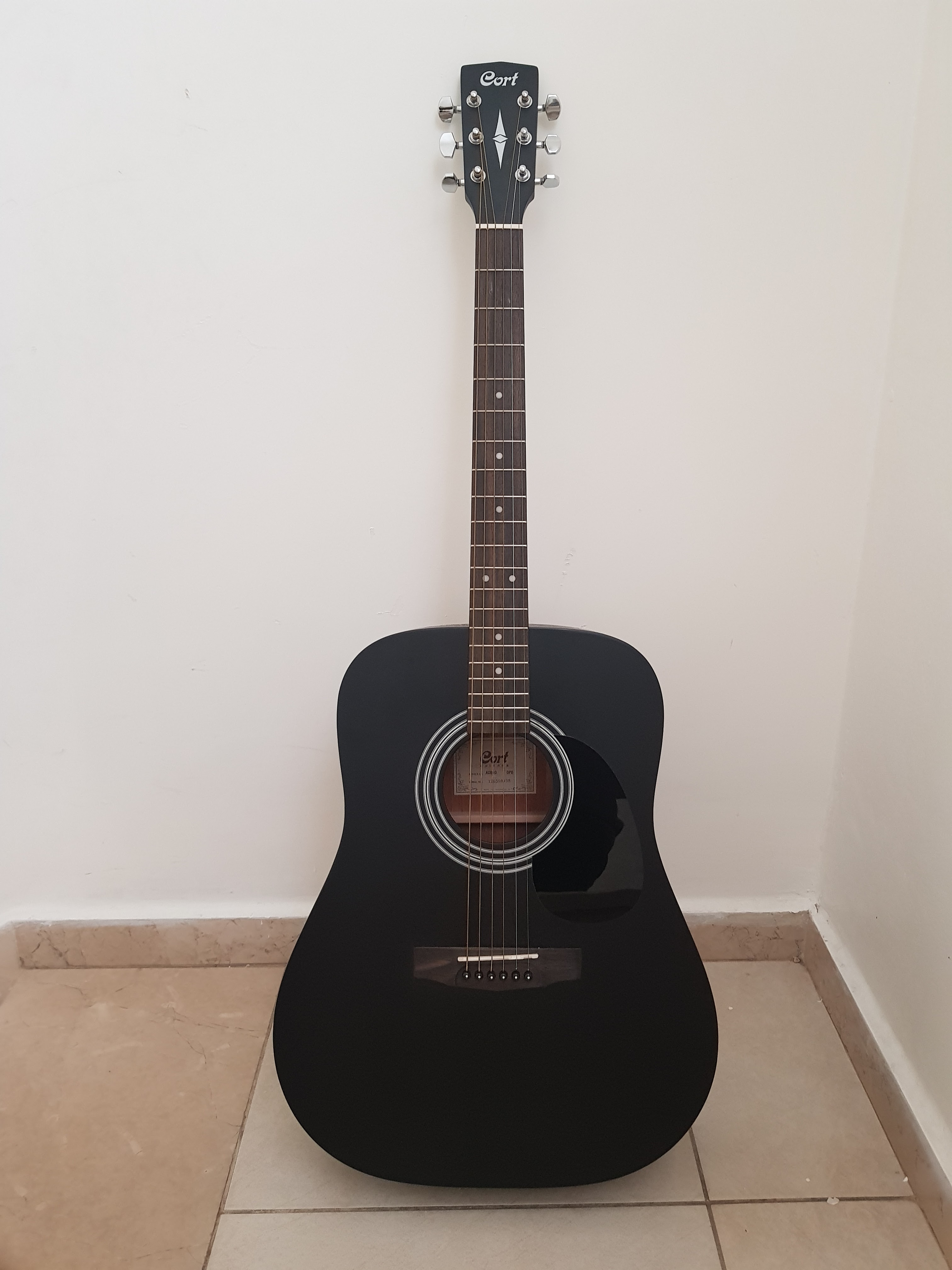 תמונה 1 ,גיטרה אקוסטית  למכירה בביתר עילית כלי נגינה  גיטרה אקוסטית