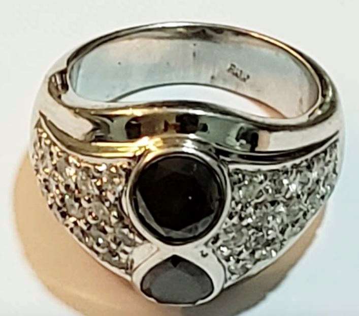 תמונה 2 ,טבעת זהב מרשימה משובצת יהלומים למכירה בפתח תקווה תכשיטים  טבעות