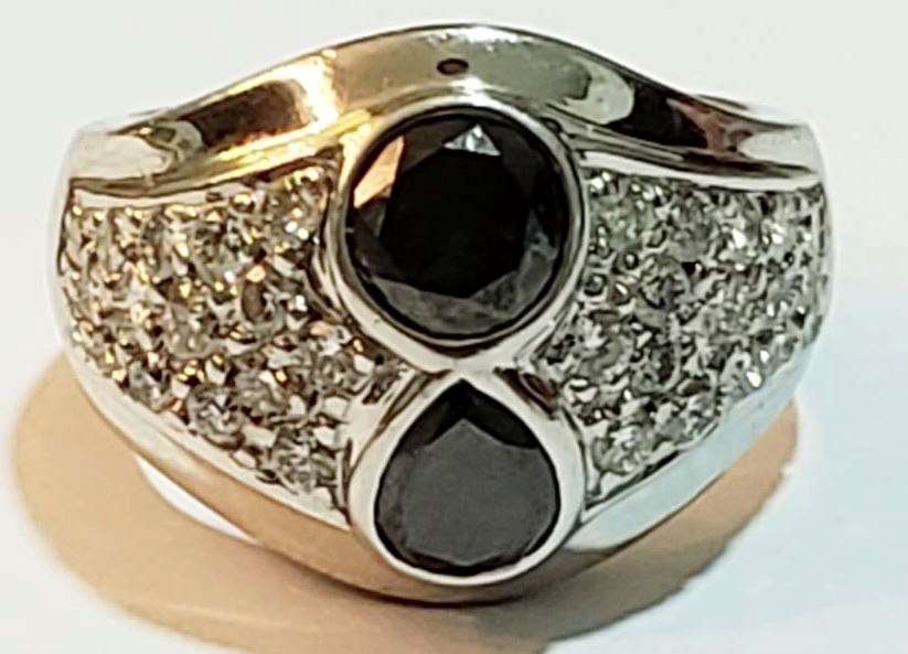 תמונה 4 ,טבעת זהב מרשימה משובצת יהלומים למכירה בפתח תקווה תכשיטים  טבעות
