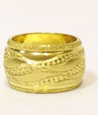 תמונה 1 ,טבעת נישואין יפהפיה למכירה בפתח תקווה תכשיטים  טבעות