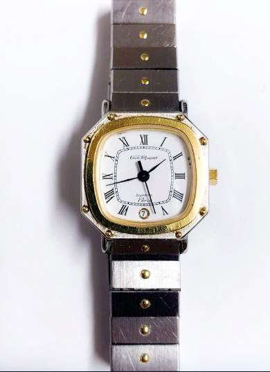 תמונה 1 ,שעון לאישה, עשוי פלדה וזהב למכירה בפתח תקווה תכשיטים  שעונים