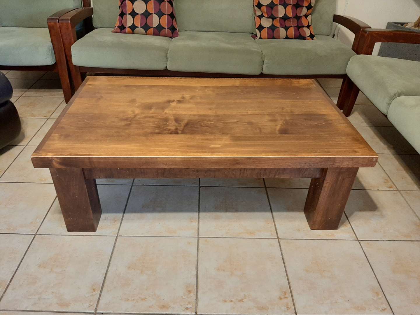 תמונה 1 ,שולחן לסלון למכירה בראשון לציון ריהוט  שולחנות