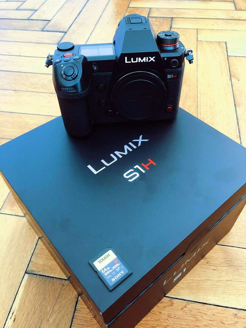 תמונה 2 ,Panasonic Lumix S1H  + Carte S למכירה בתל אביב צילום  מצלמה דיגיטלית
