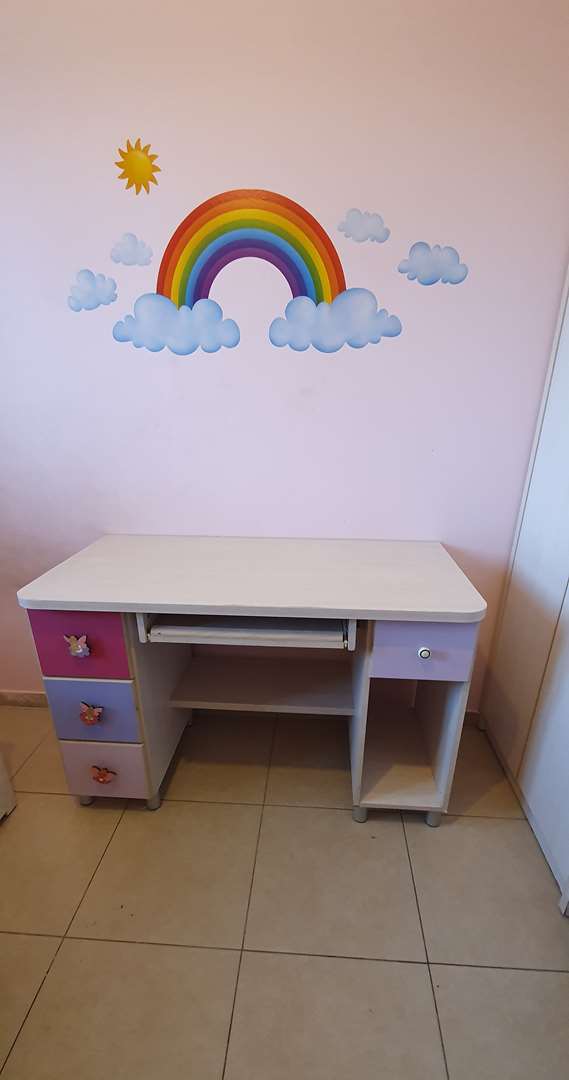 תמונה 1 ,שולחן כתיבה  למכירה ברמת גן ריהוט  ריהוט לחדרי ילדים