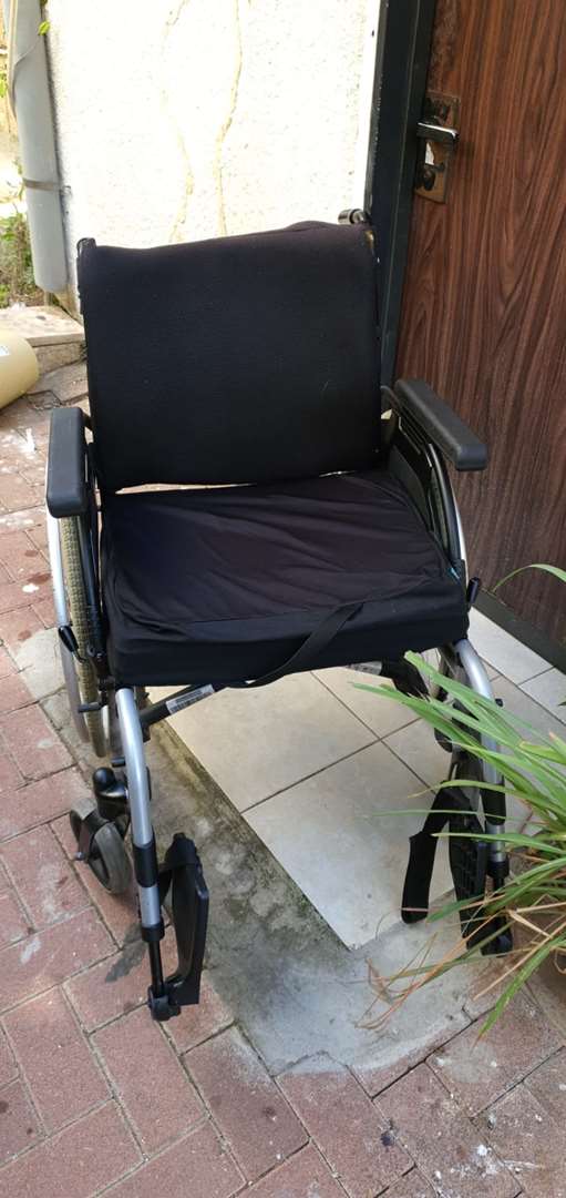 תמונה 2 ,‏ rubix 2 למכירה בתל אביב ציוד סיעודי/רפואי  כסא גלגלים