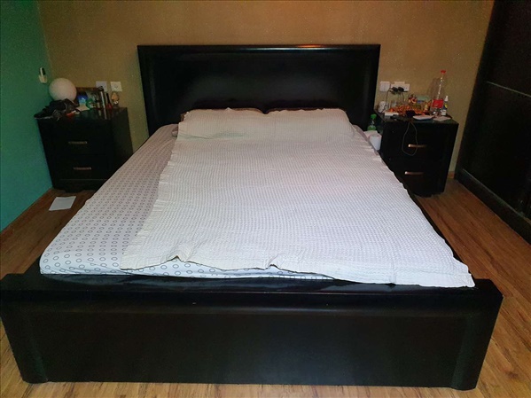 תמונה 1 ,מיטה זוגית, קומודה ושידות למכירה בפתח תקווה ריהוט  חדרי שינה