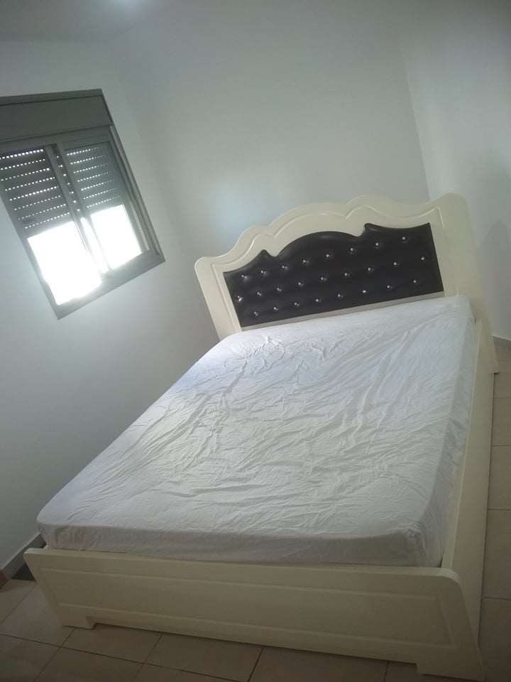 תמונה 1 ,מיטה זוגית+שידה+בידואר עם מראה למכירה בתל אביב ריהוט  מיטות