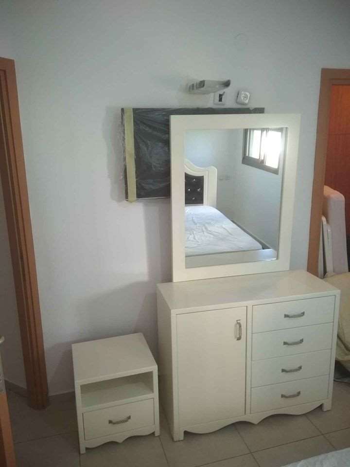 תמונה 3 ,מיטה זוגית+שידה+בידואר עם מראה למכירה בתל אביב ריהוט  מיטות