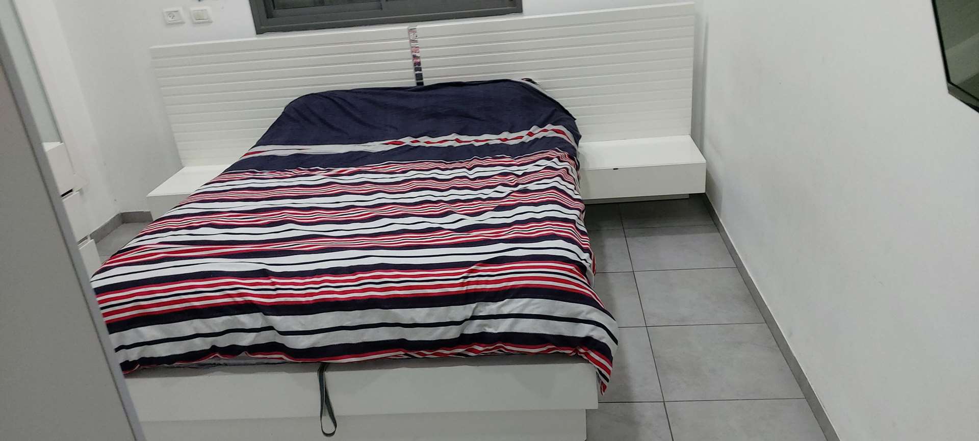 תמונה 1 ,מיטה זוגית  למכירה בעכו ריהוט  מיטות