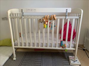 מיטת תינוק + מזרון 