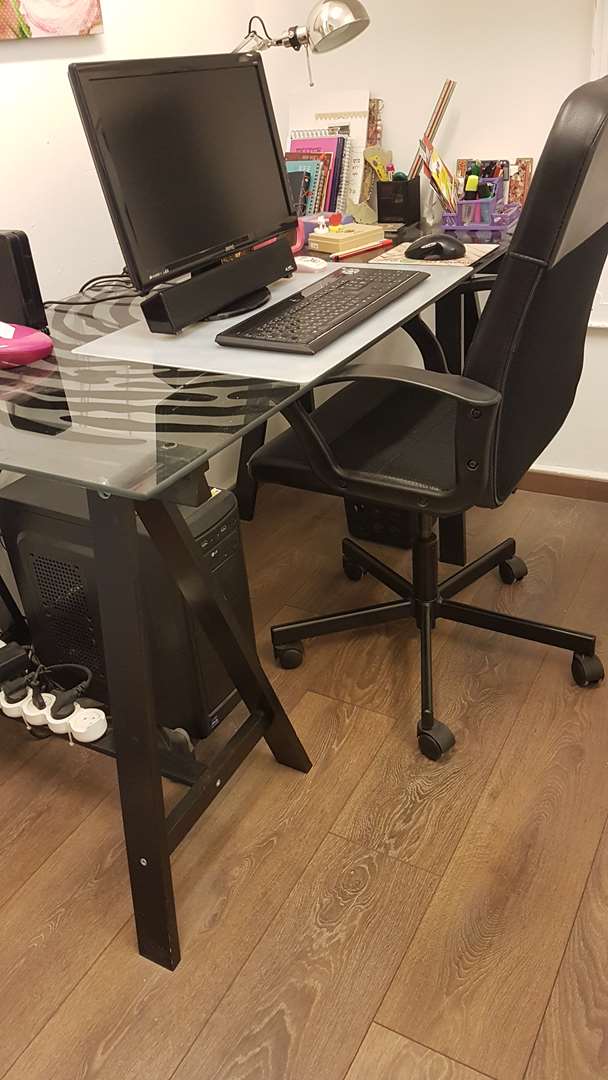 תמונה 1 ,שולחן כתיבה וכסא למכירה ביהוד מונוסון ריהוט  ריהוט משרדי
