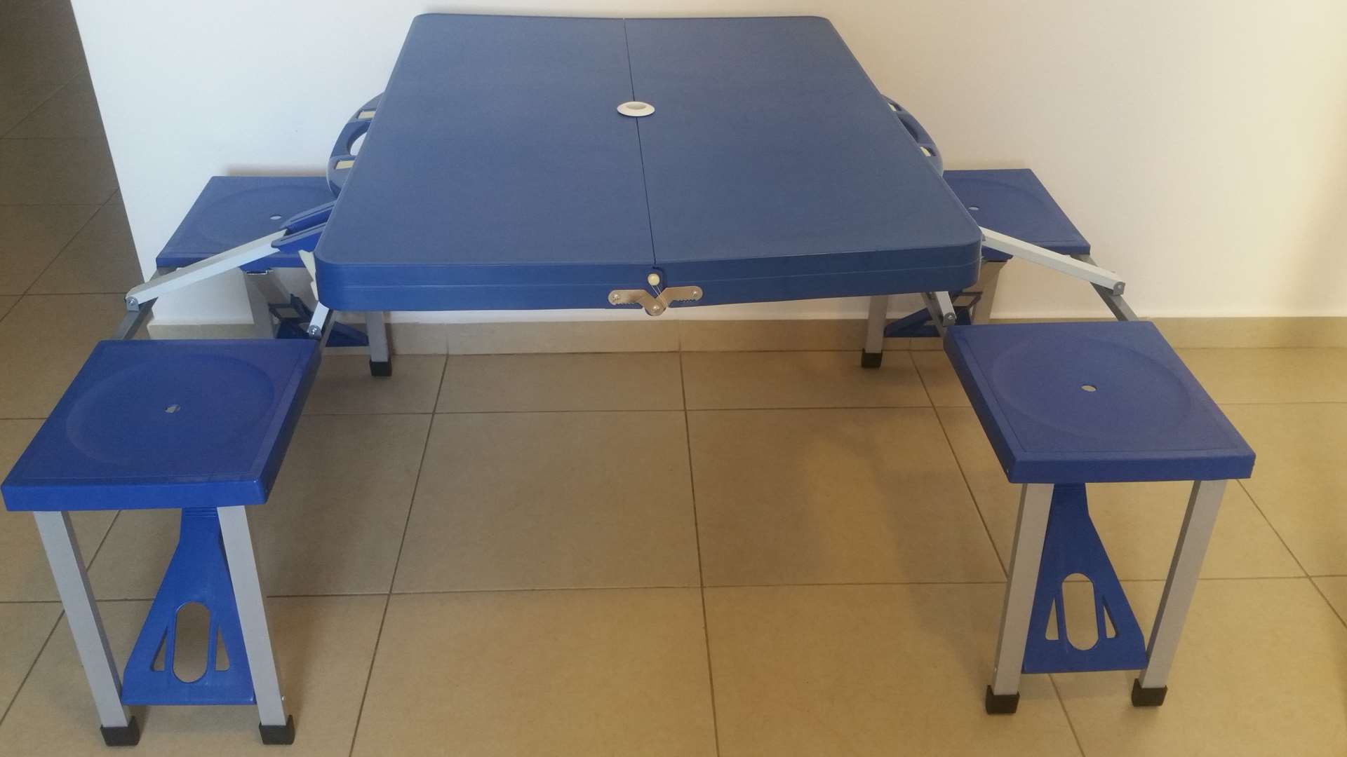 תמונה 1 ,שולחן קמפינג למכירה בחיפה קמפינג ונופש  אחר