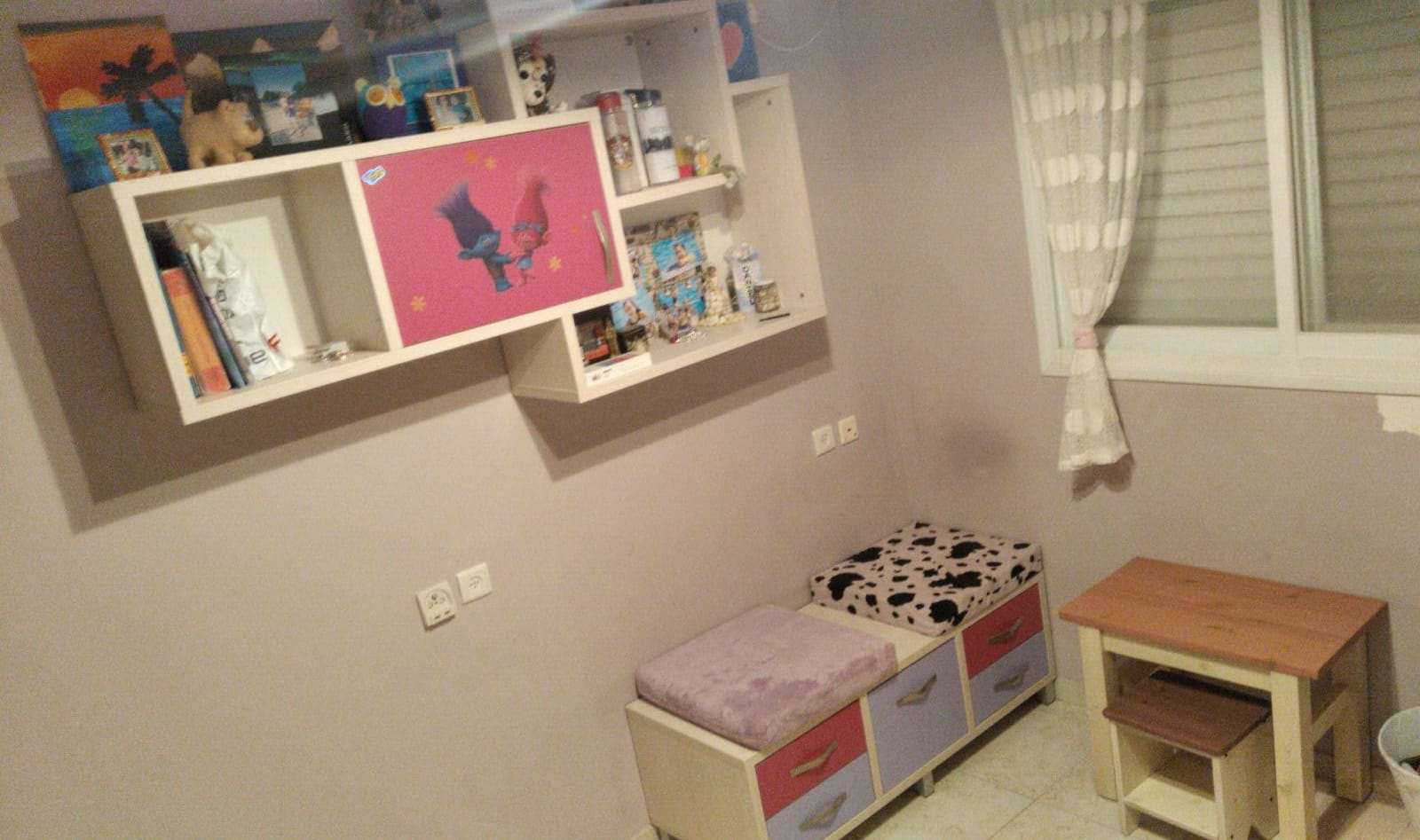 תמונה 2 ,תכולה של חדר למכירה בעפולה ריהוט  ריהוט לחדרי ילדים