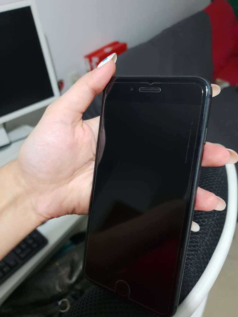 תמונה 1 ,אייפון 8 פלוס למכירה בגבעתיים סלולרי  