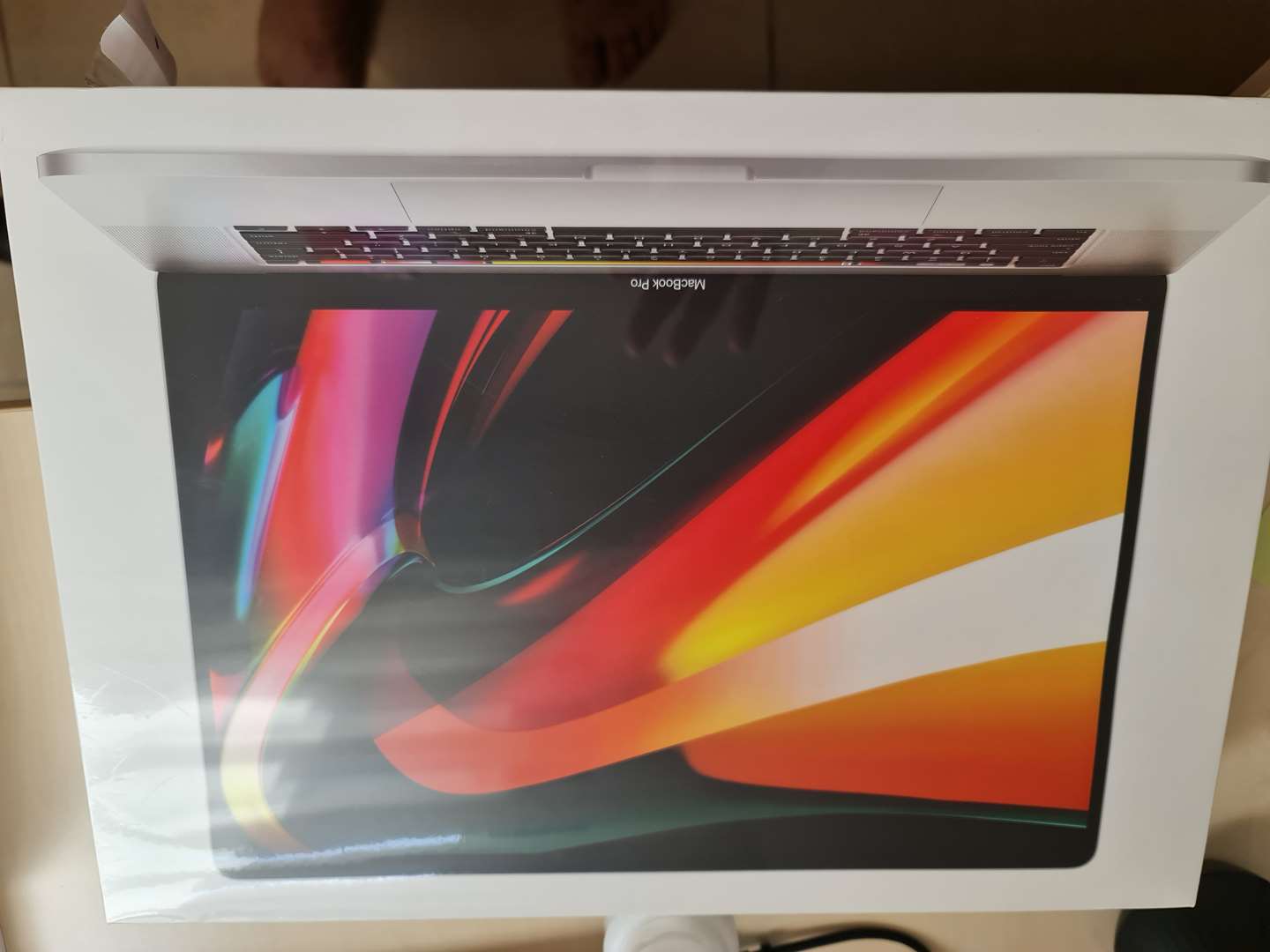 תמונה 1 ,macbook pro 16 למכירה בתל אביב מחשבים וציוד נלווה  מחשב נייד