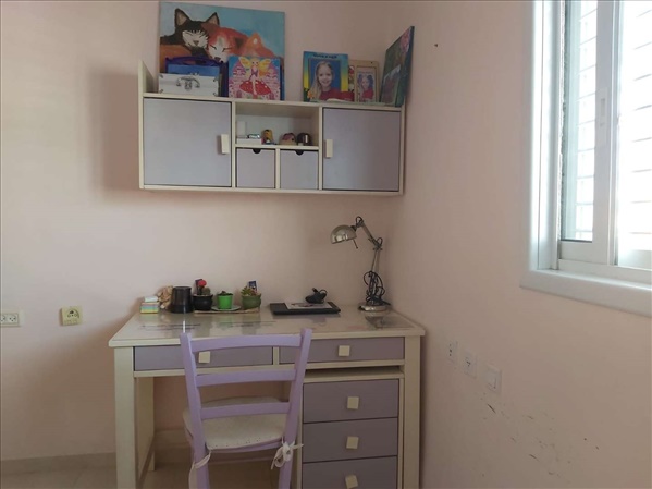 תמונה 3 ,מיטה,ארון,שולחן כתיבה,כוורת וכ למכירה בראשון לציון ריהוט  ריהוט לחדרי ילדים
