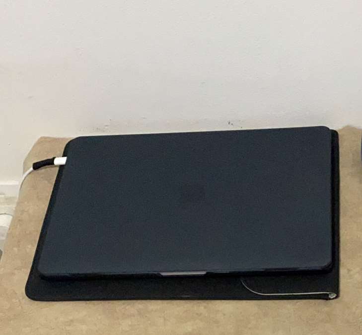 תמונה 3 ,Macbook pro 2019 13.3 למכירה בפתח תקווה מחשבים וציוד נלווה  מחשב נייד