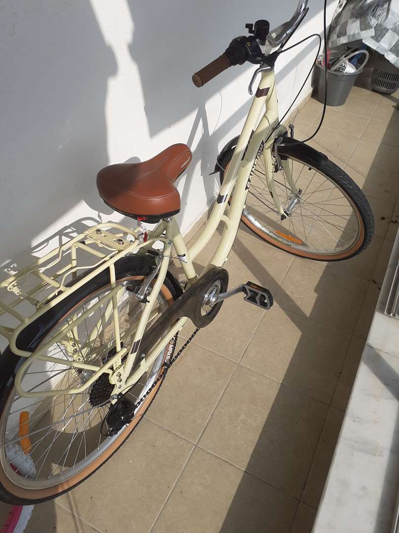 תמונה 1 ,אופניים חדשות מהחנות עם שרשרת  למכירה בתל אביב אופניים  אופני עיר