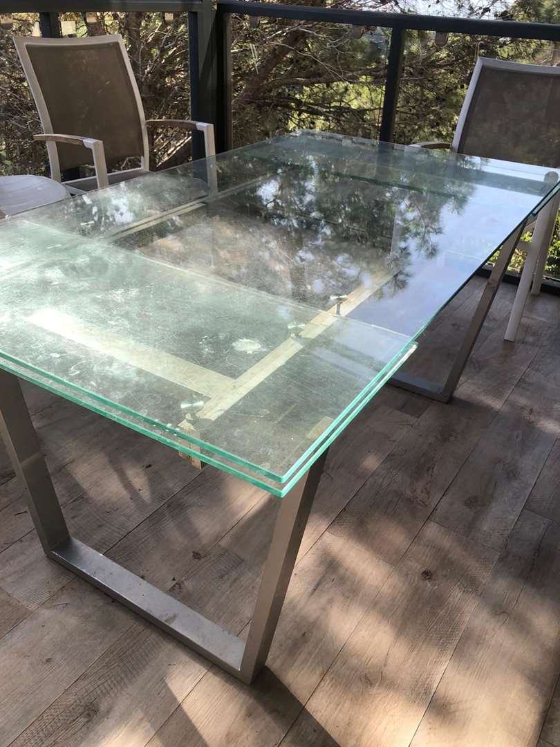 תמונה 2 ,שולחן אוכל  למכירה בחיפה ריהוט  שולחנות