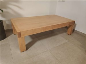 שולחן סלון מעץ מלא (מייפל) 