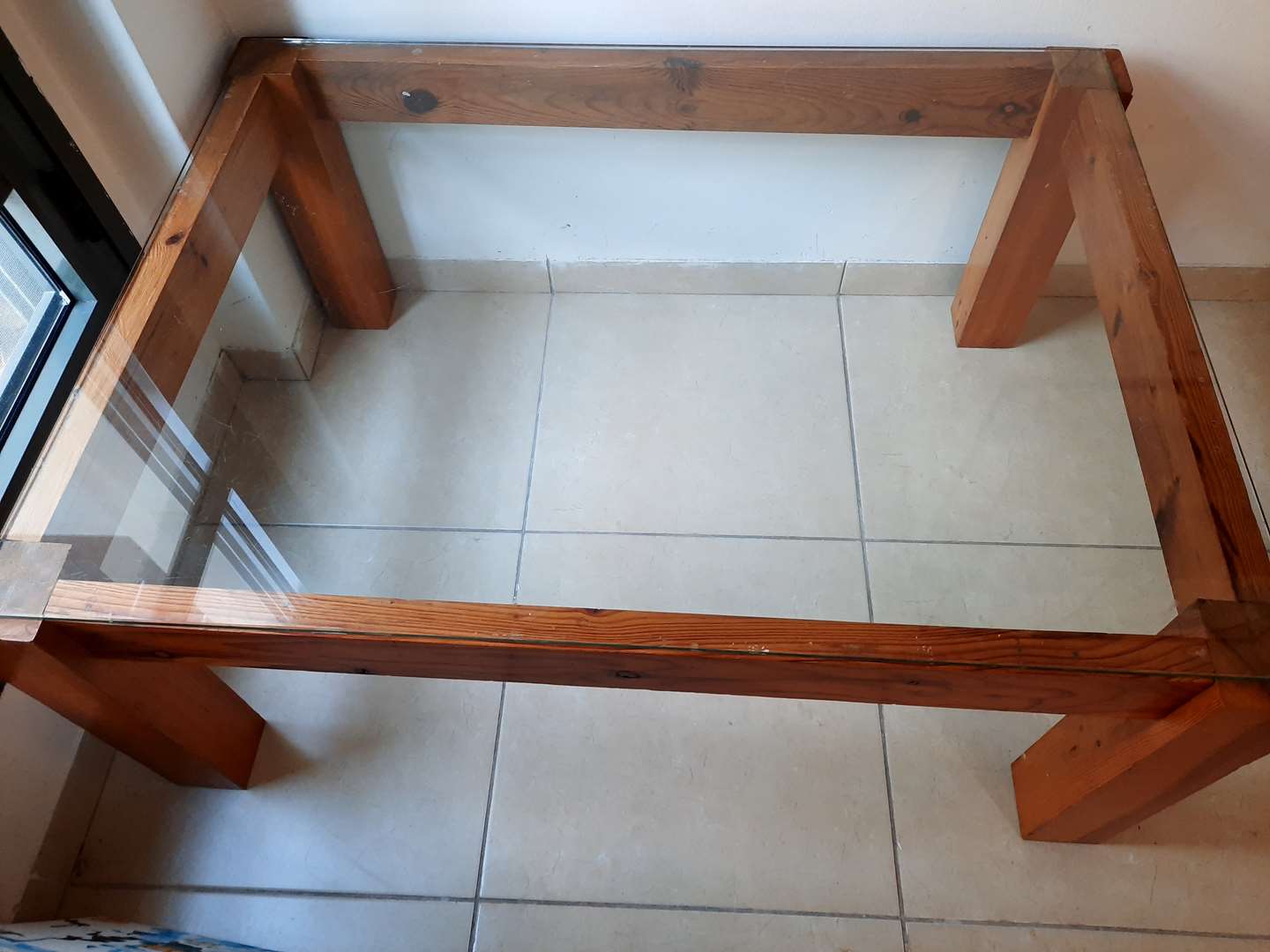 תמונה 1 ,שולחן סלון  למכירה בכפר יונה ריהוט  שולחן טלוויזיה