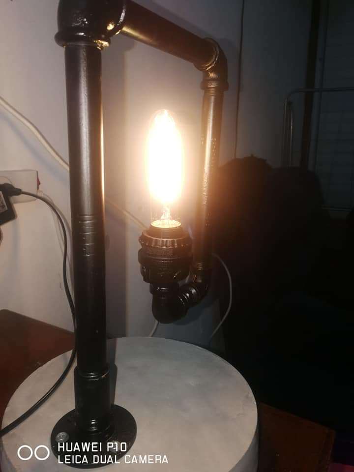 תמונה 2 ,מנורת צינורות למכירה בראשון לציון מוצרי חשמל  תאורה ונברשות