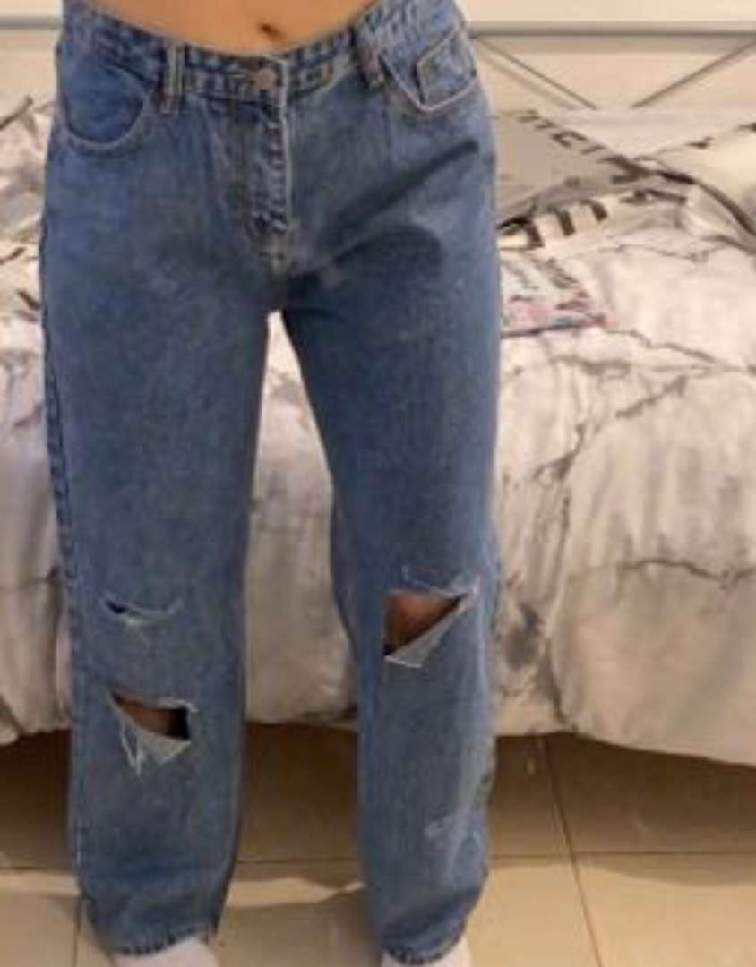תמונה 2 ,4 ג׳ינסים משיין מידה L לא נלבש למכירה בתל אביב יד-שניה לנשים  בגדי נשים