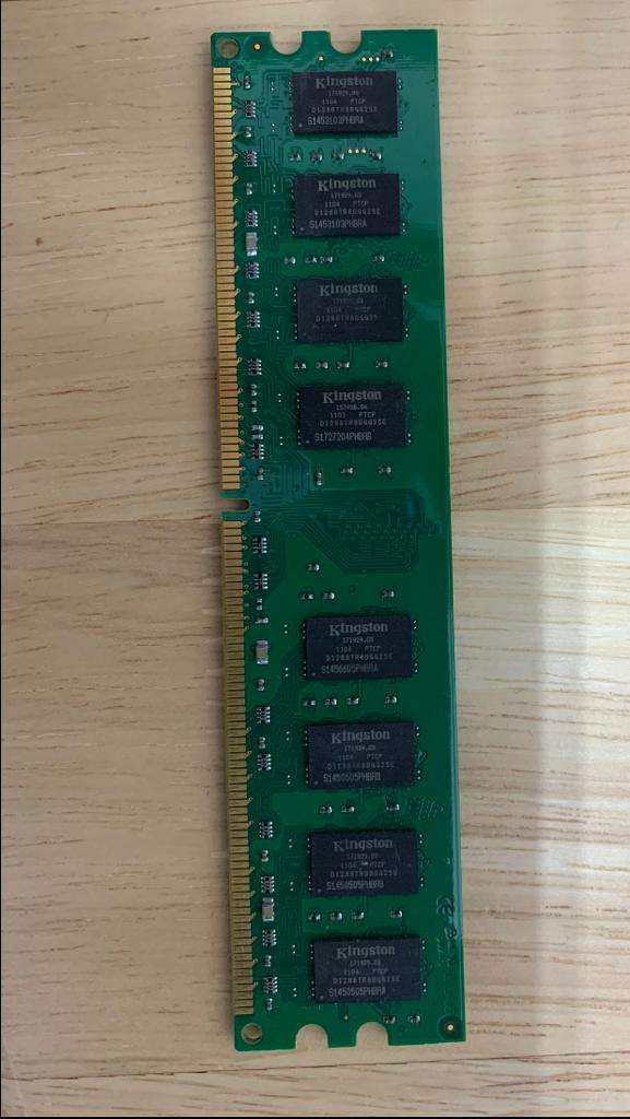 תמונה 2 ,כרטיס זיכרון DDR2 בנפח 2GB למכירה במודיעין-מכבים-רעות מחשבים וציוד נלווה  כרטיס זכרון