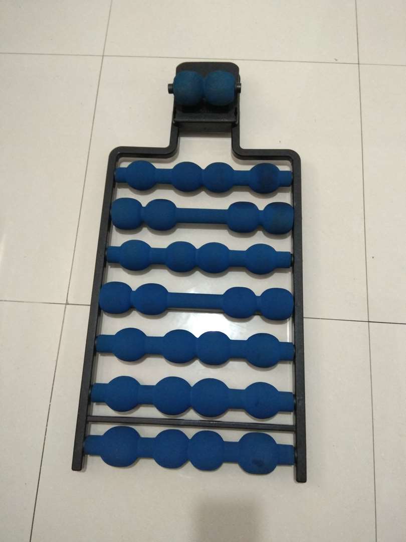 תמונה 2 ,מכשיר עיסוי ספוגים לגב ולצוואר למכירה בנתניה ציוד ספורט  שונות