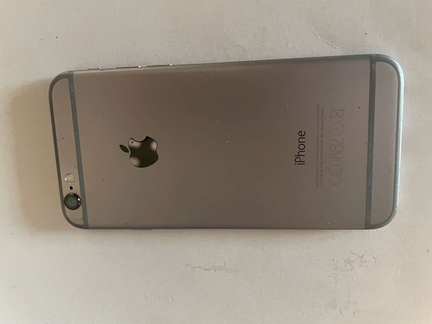 תמונה 1 ,אייפון 6 במצב מעולה למכירה בפתח תקווה סלולרי  סמארטפונים