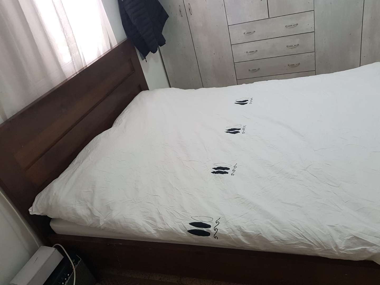 תמונה 3 ,מיטה זוגית 160×200 ומזרוןעמינח למכירה בכפר דניאל ריהוט  מיטות