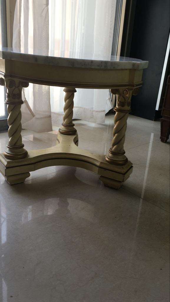 תמונה 1 ,שולחן עגול יפיפיה עם שיש מעל למכירה באפרתה ריהוט  שולחנות