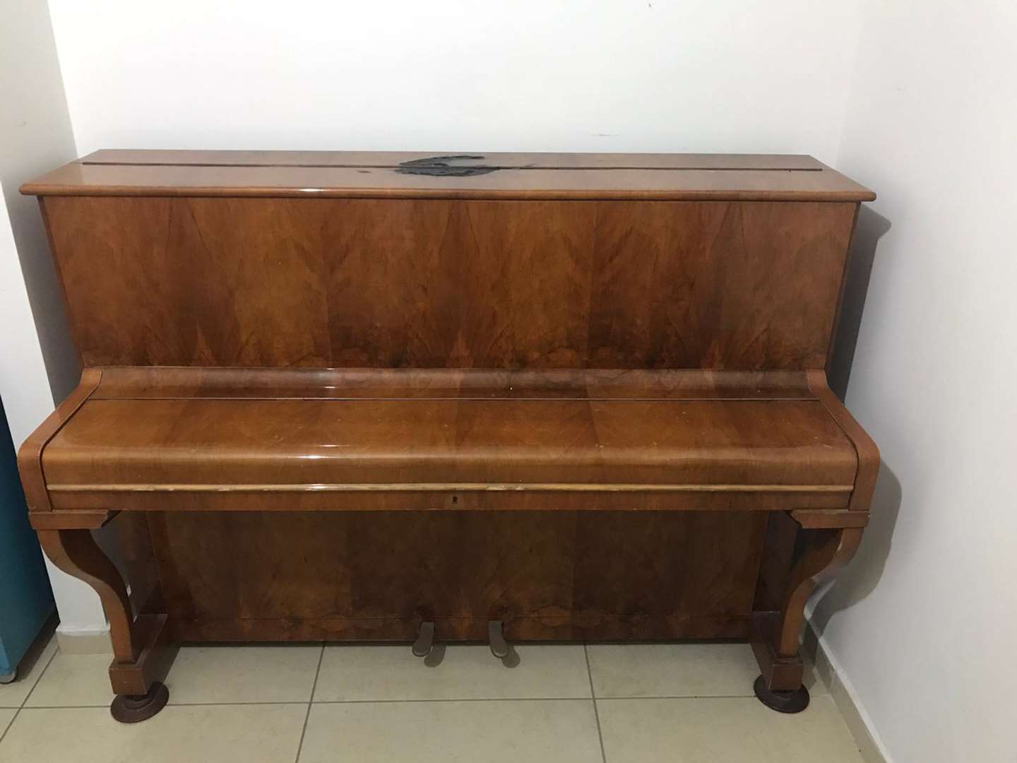 תמונה 2 ,פסנתר hoffberg גרמני למכירה בגילון כלי נגינה  פסנתר