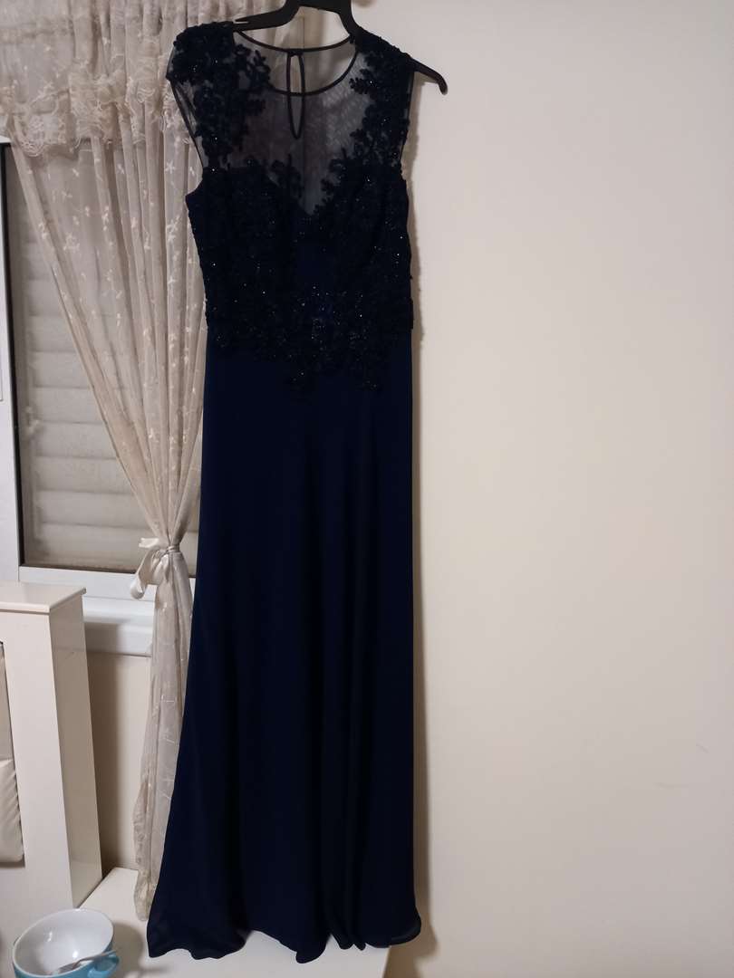 תמונה 4 ,שמלה לאמא של הכלה / חתן למכירה בפתח תקווה ביגוד ואביזרים  שמלות ערב