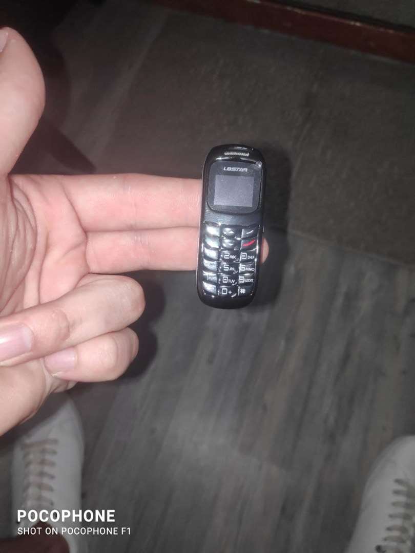 תמונה 3 ,הטלפון הכי קטן בעולם עם עברית  למכירה באשקלון סלולרי  סמארטפונים