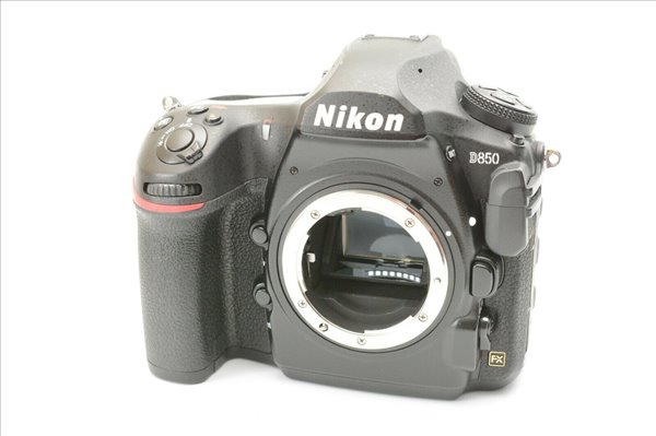 תמונה 3 ,Nikon D850 45.7 MP מצלמת SLR ד למכירה ביפו צילום  כרטיסי זיכרון