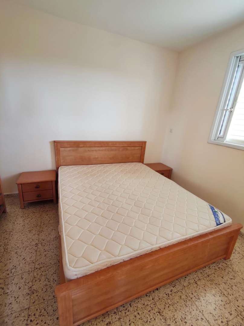 תמונה 2 ,מיטה זוזית מזרון שידות למכירה בתל אביב ריהוט  מיטות