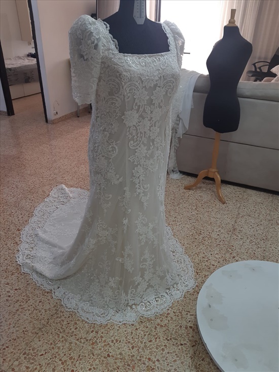תמונה 2 ,2 שמלות כלה - מידות גדולות  למכירה ביוקנעם עילית לחתן ולכלה  ביגוד לכלה