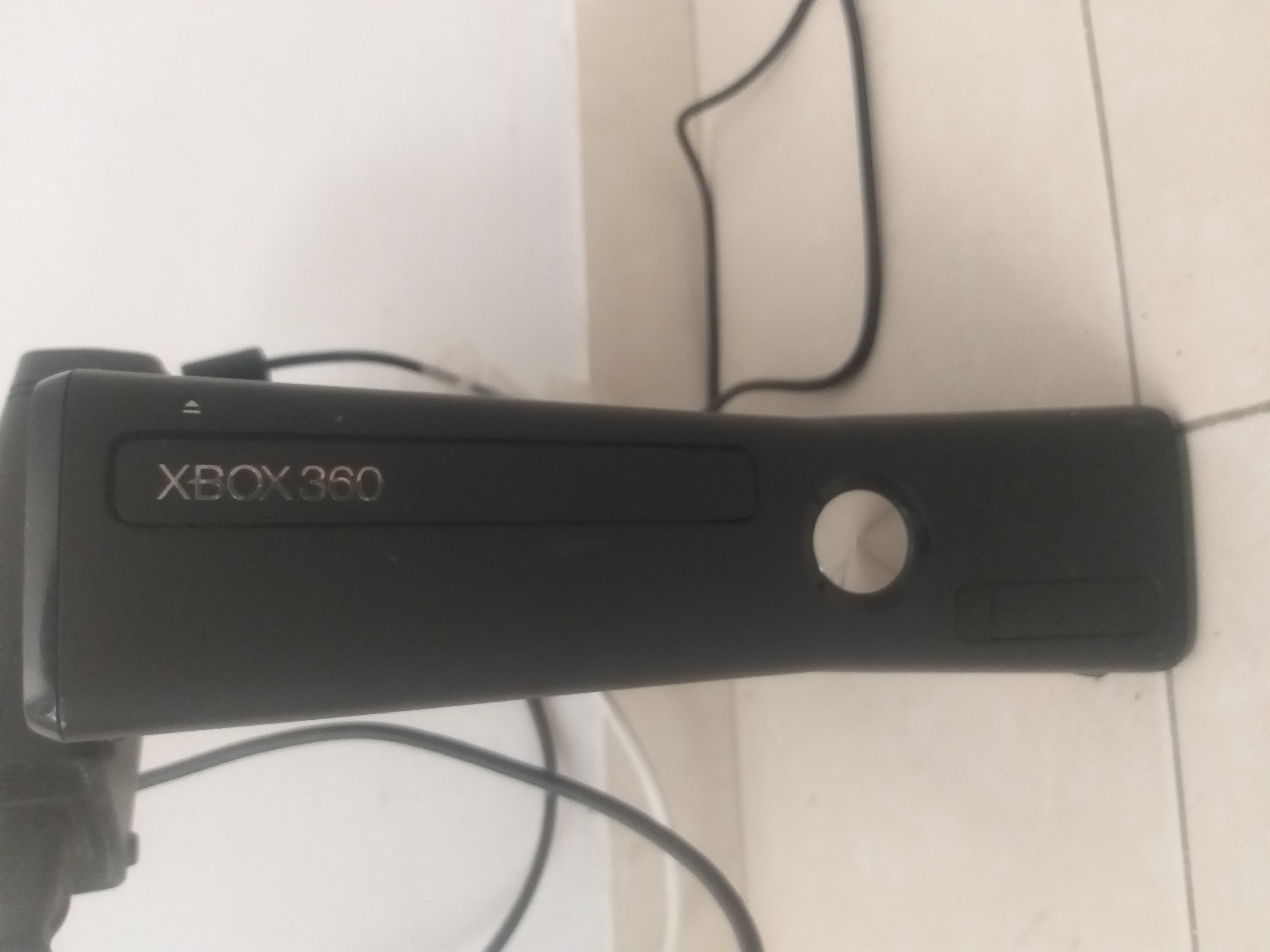 תמונה 1 ,אקס בוקס 360 למכירה ברעננה משחקים וקונסולות  XBox 360
